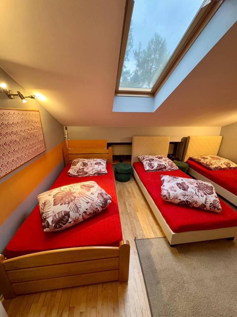 Vector Home Warsawa Bagian luar foto